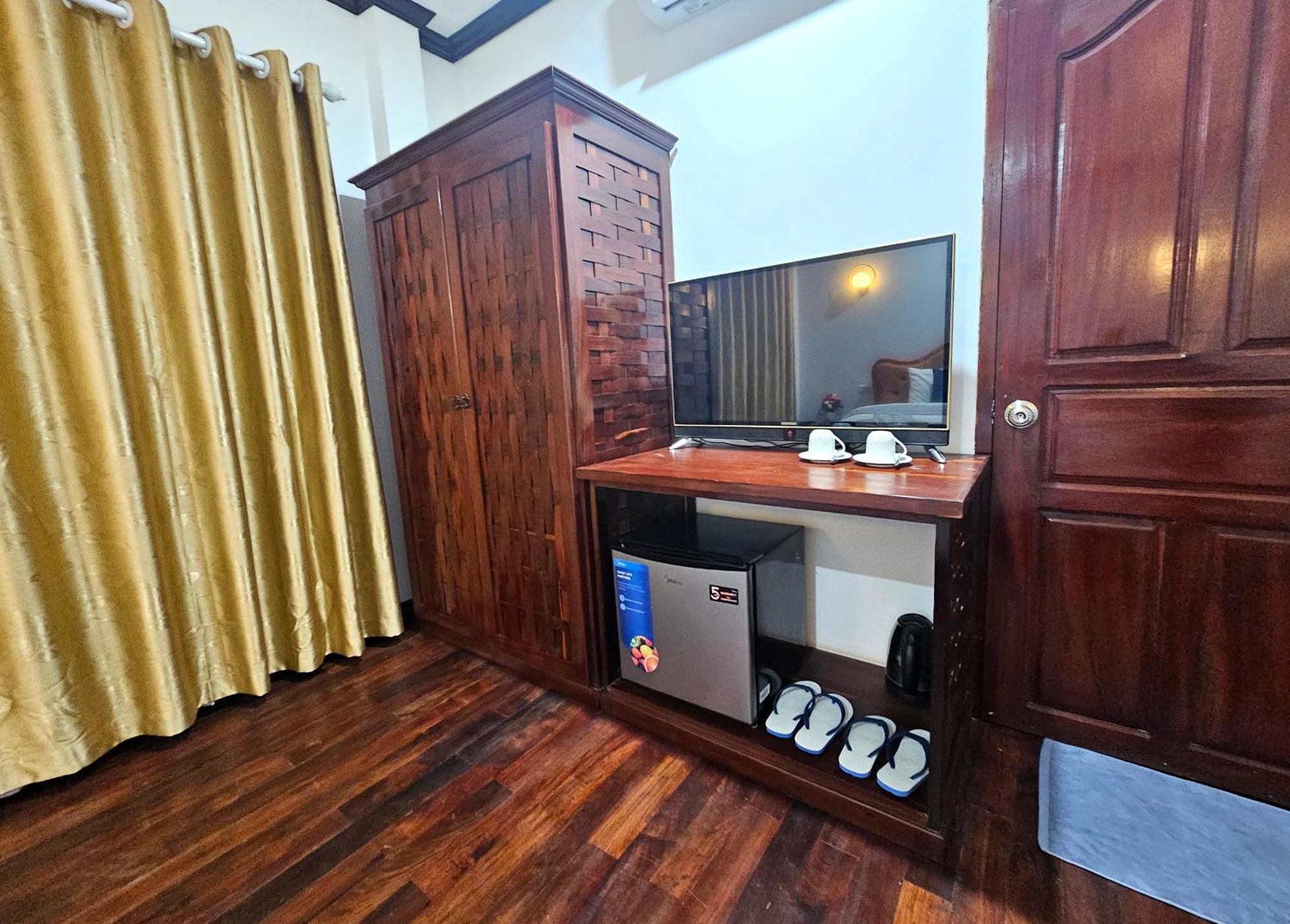 Win Hotel Vang Vieng Exterior foto