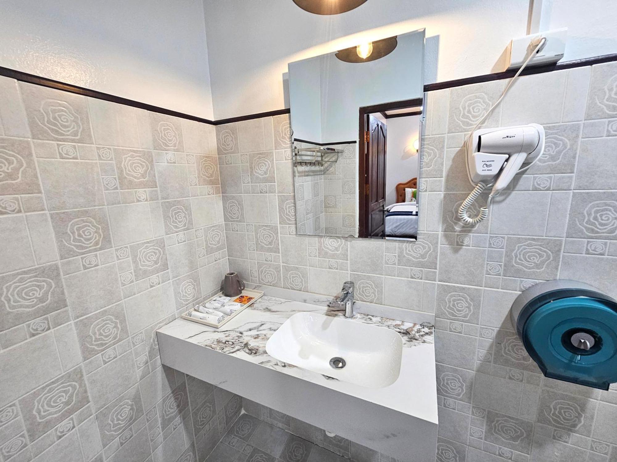 Win Hotel Vang Vieng Exterior foto