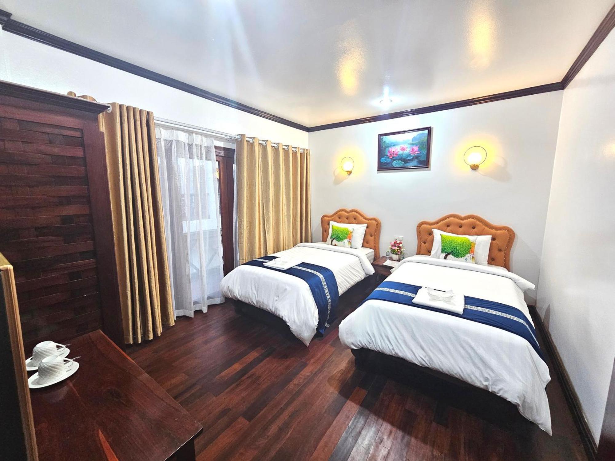 Win Hotel Vang Vieng Exterior foto