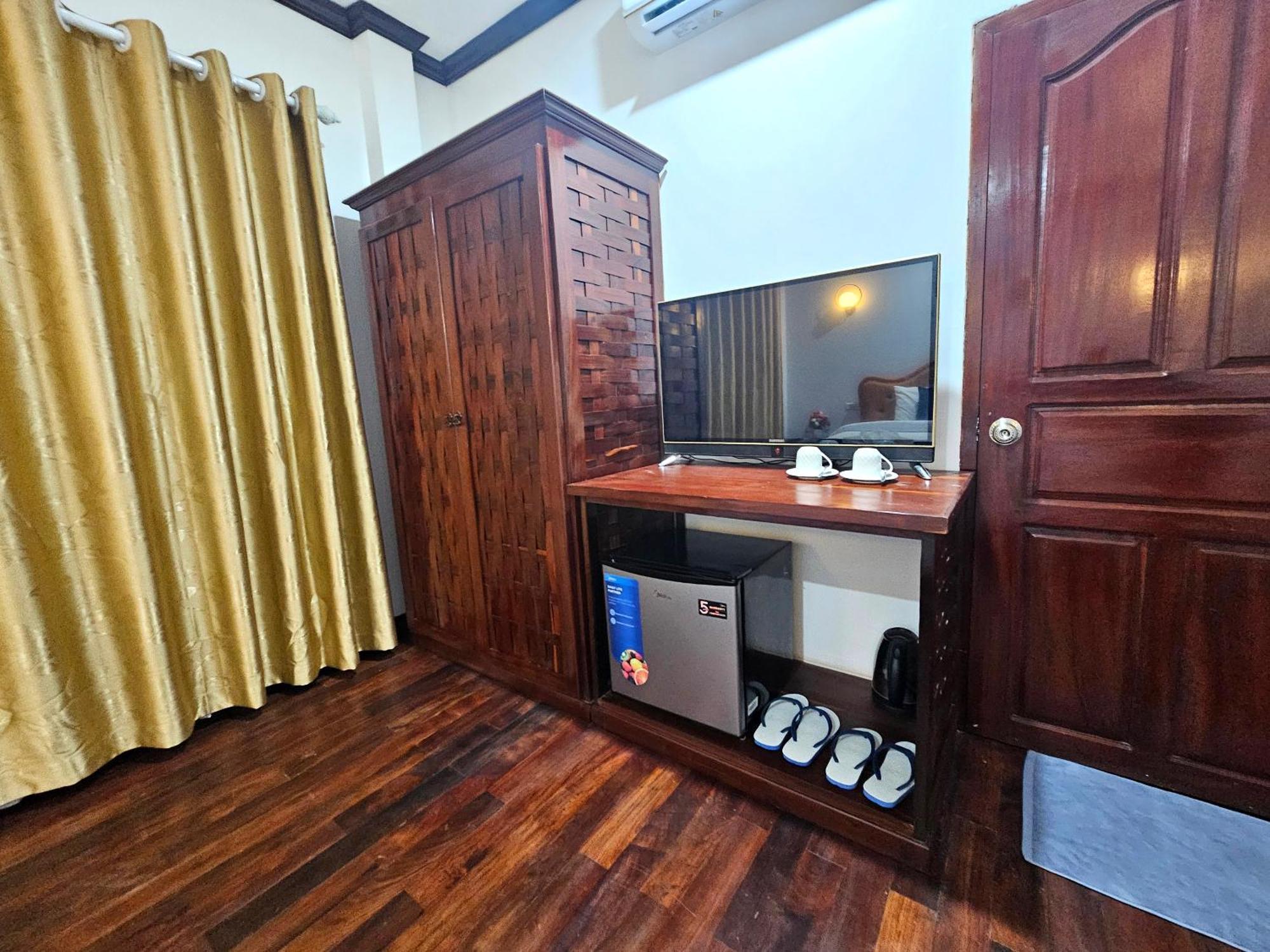 Win Hotel Vang Vieng Exterior foto